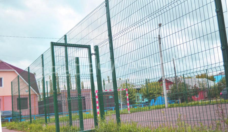 Вибір огорож для спортивного майданчика